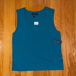 NWT Sleeveless Top